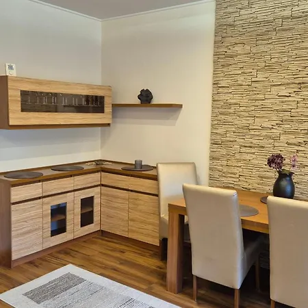 Nyugalomvar Exclusive Vendeghaz Apartament *