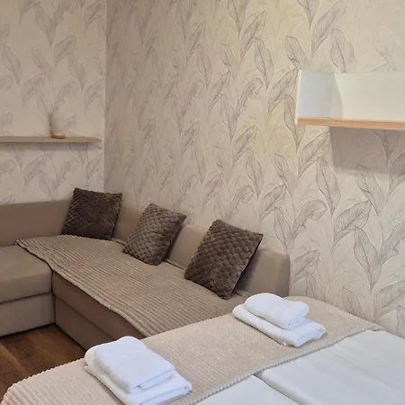 Appartement Nyugalomvar Exclusive Vendeghaz *